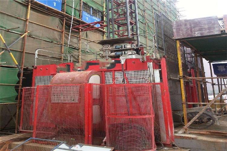 缓冲器在济宁电梯租赁设备中十分重要的一道安全防线